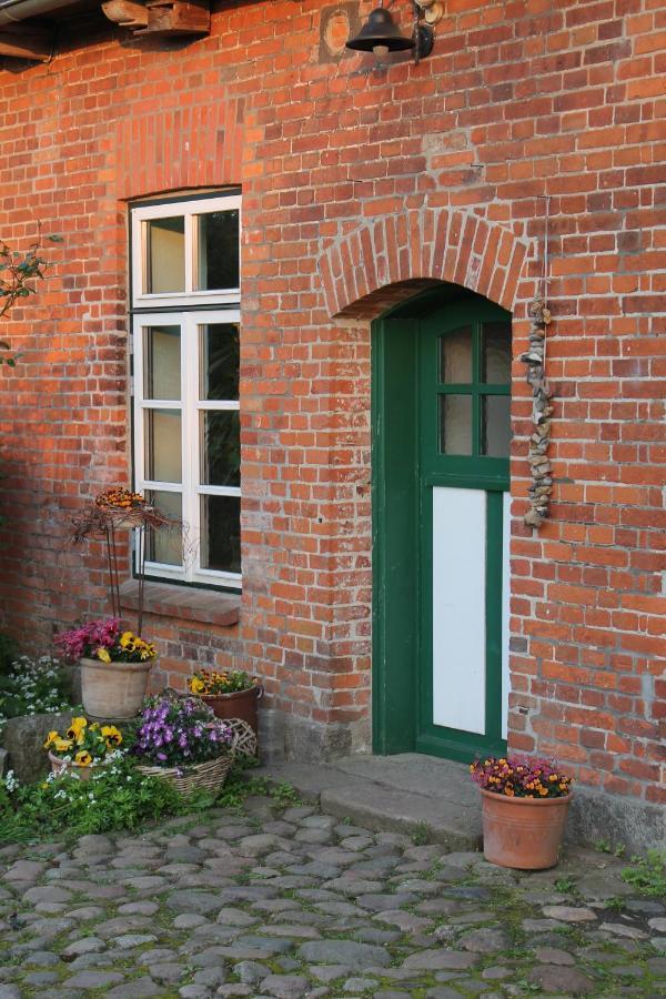 Das Abendrote Haus Gomnitz Exterior photo